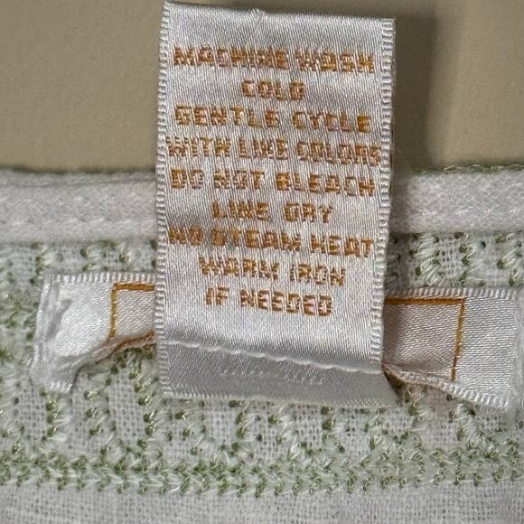 Zoe D. Top Women's Medium Linen Blend Sleeveless White Green Boho Embroidered - Picture 3 of 5